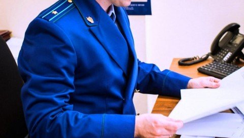 В Малой Вишере местная жительница осуждена за фиктивную постановку на учет троих иностранных граждан по месту пребывания в Российской Федерации